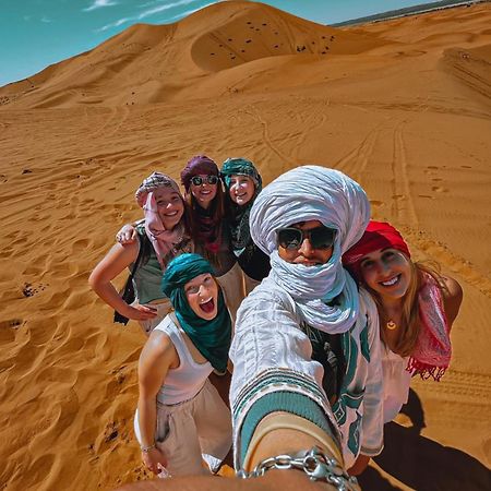 Merzouga Desert Family Camp Bagian luar foto